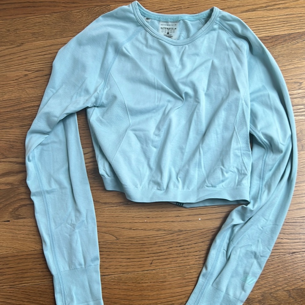 Myprotein long sleeve top size medium EUC
